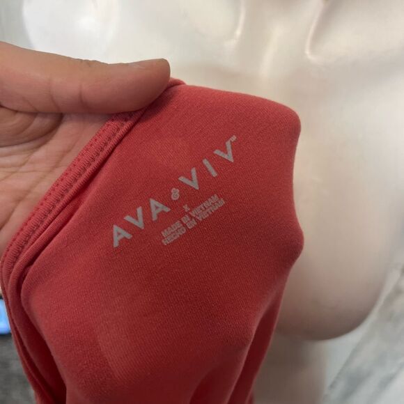 Orange top - Picture 3 of 6